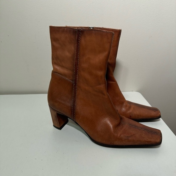 Vintage Aldo made  in Poland leather cognac booties y2k glam western 39 - Picture 2 of 11